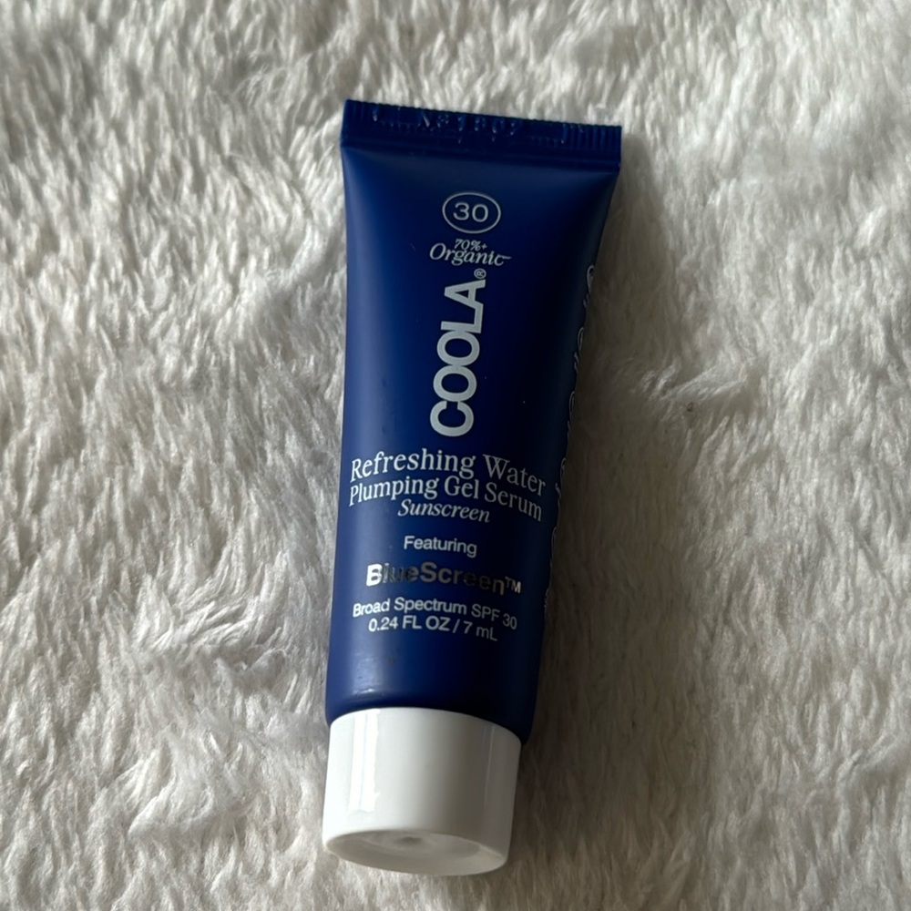 Coola sunscreen (sample size)